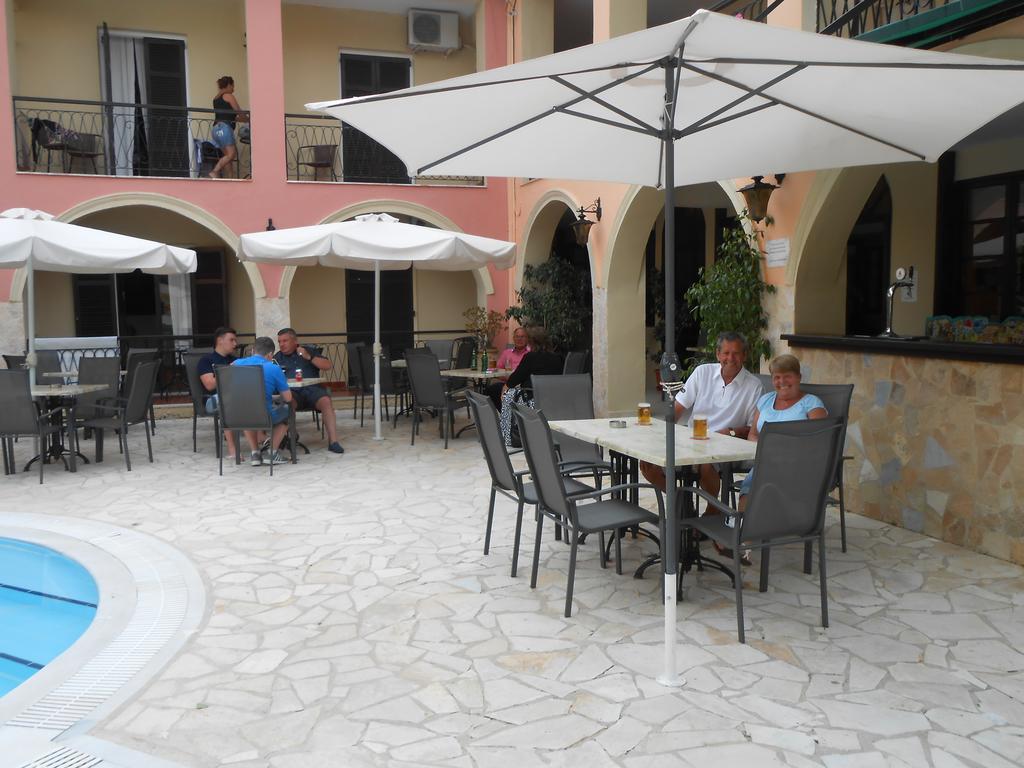 Hotel de apartamente Annaliza Ipsos
